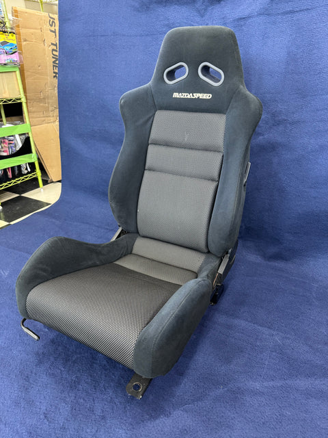 【美品】マツダスピード スポーツシートタイプF