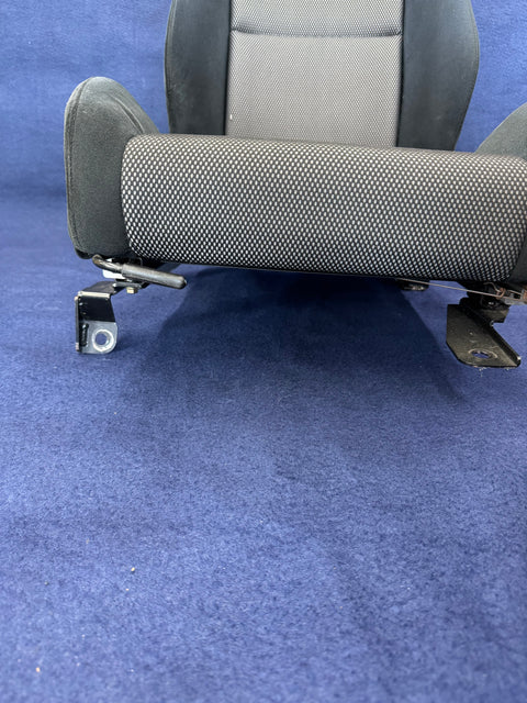 【美品】マツダスピード スポーツシートタイプF